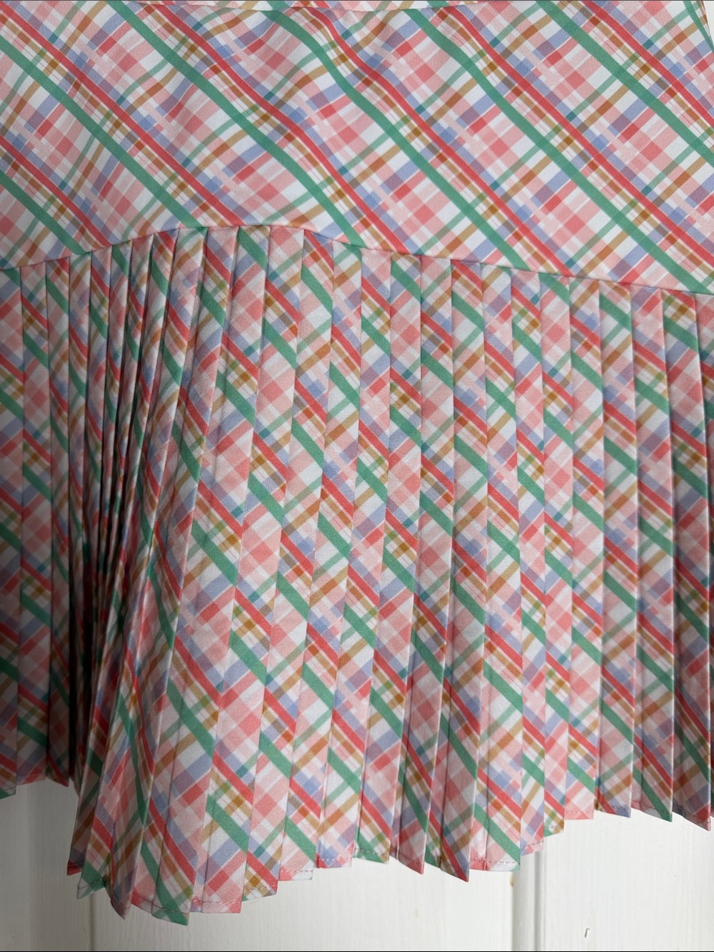 NWOT Women’s Never A Wallflower Club Plaid Pleated Mini Skort in Pink and Mint - Picture 4 of 8